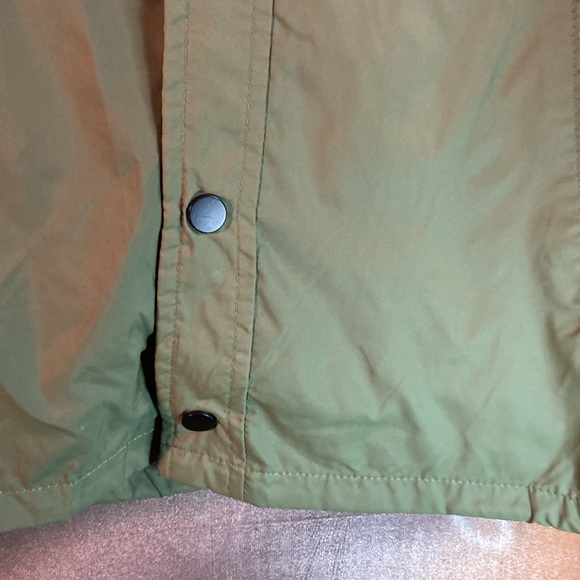 Matiz olive green coach jacket. “Compton surf club Los Angeles,Ca med. 116 - Picture 3 of 7